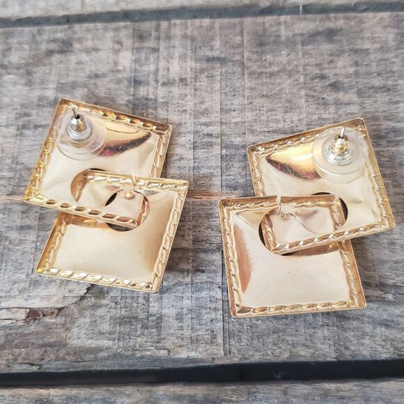 VINTAGE Lightweight Enameled Art Deco Earrings - Picture 3 of 5